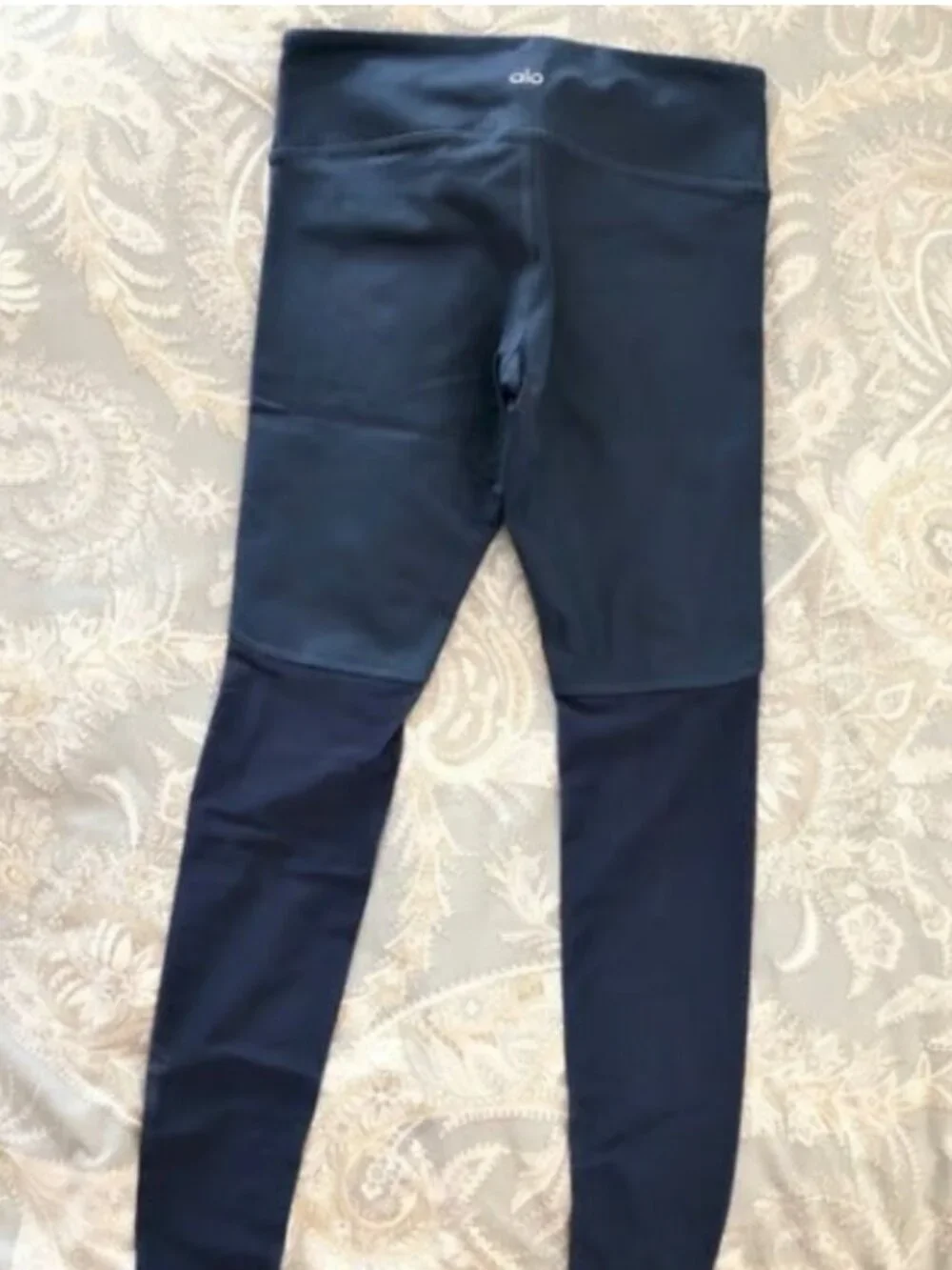 ALO Yoga sleek high